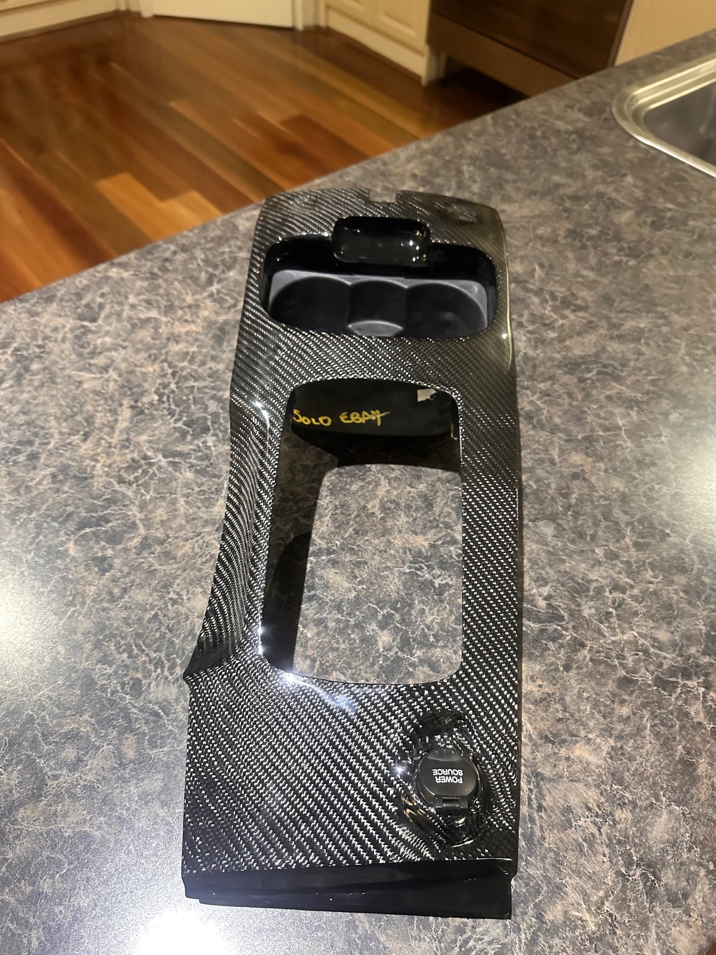 Carbon Fibre Shifter Surround – Ford Falcon FG & FGX XR6, XR8, G6E (2008–2016)