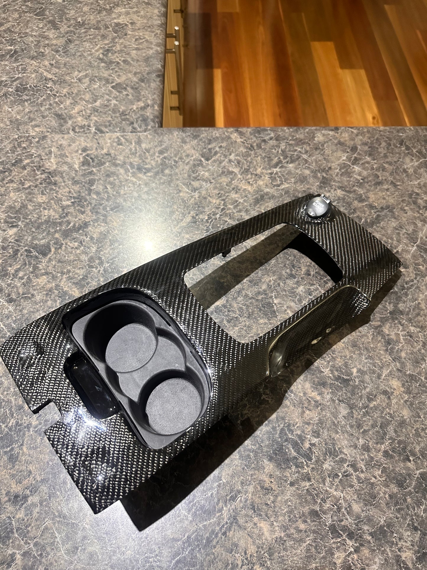 Carbon Fibre Shifter Surround – Ford Falcon FG & FGX XR6, XR8, G6E (2008–2016)